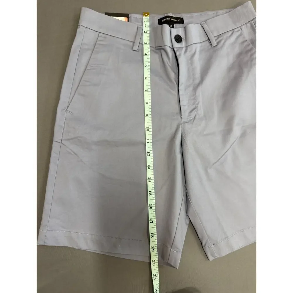 Banana Republic Men's 9
